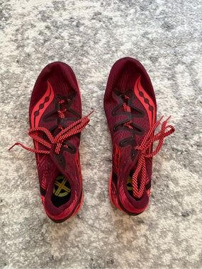 Saucony Berniz Red Women's Racing Shoes